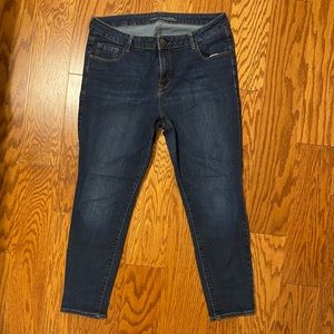 Old Navy Rockstart skinny jeans- size 16